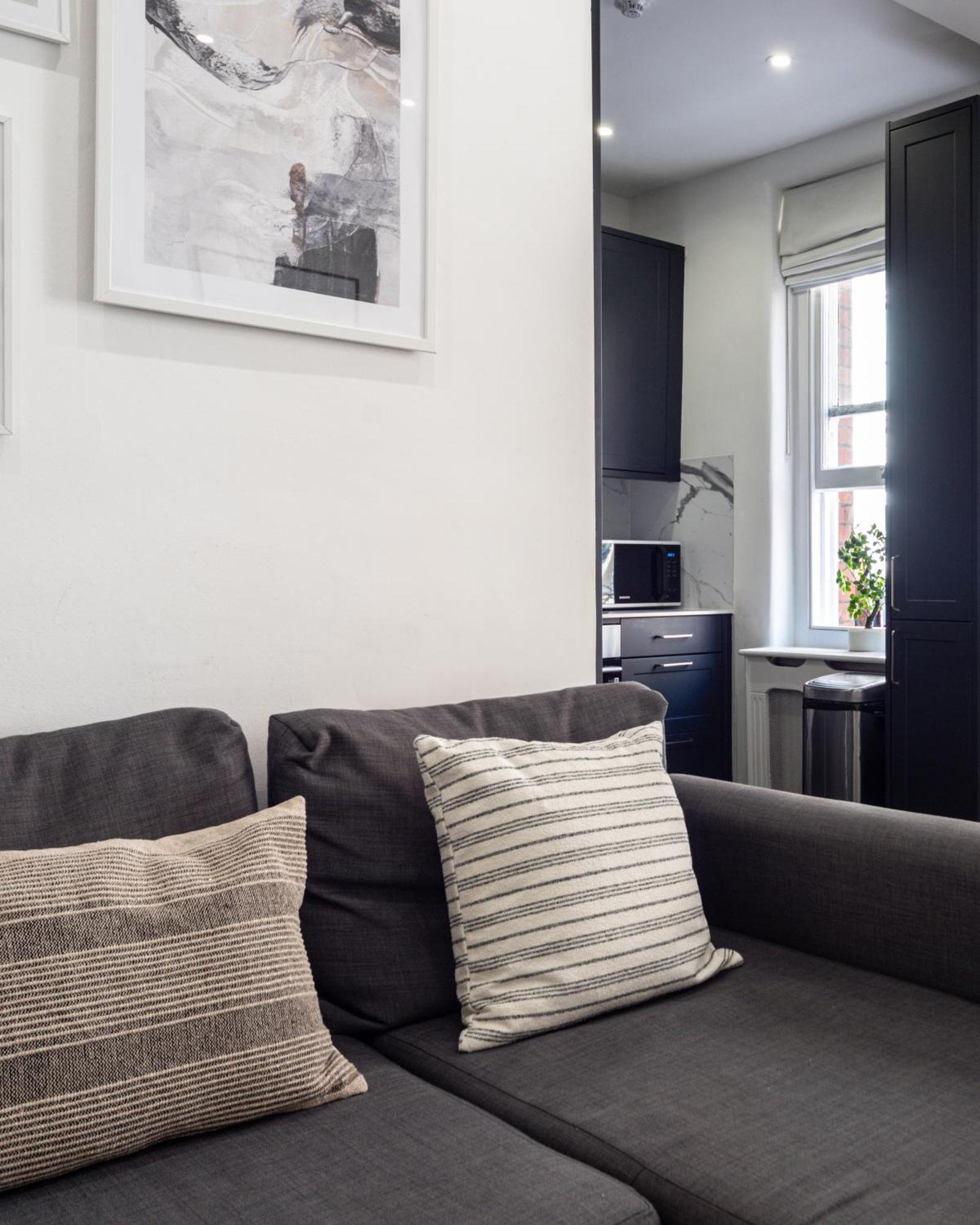 Prime Central London Residences Ngoại thất bức ảnh